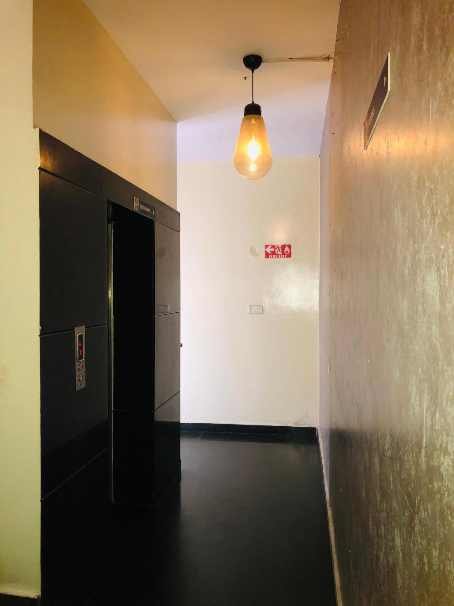 העיר בנגלור Astra Hotels & Suites - Hsr Layout Sector 1, Near Ecospace Bellandur מראה חיצוני תמונה
