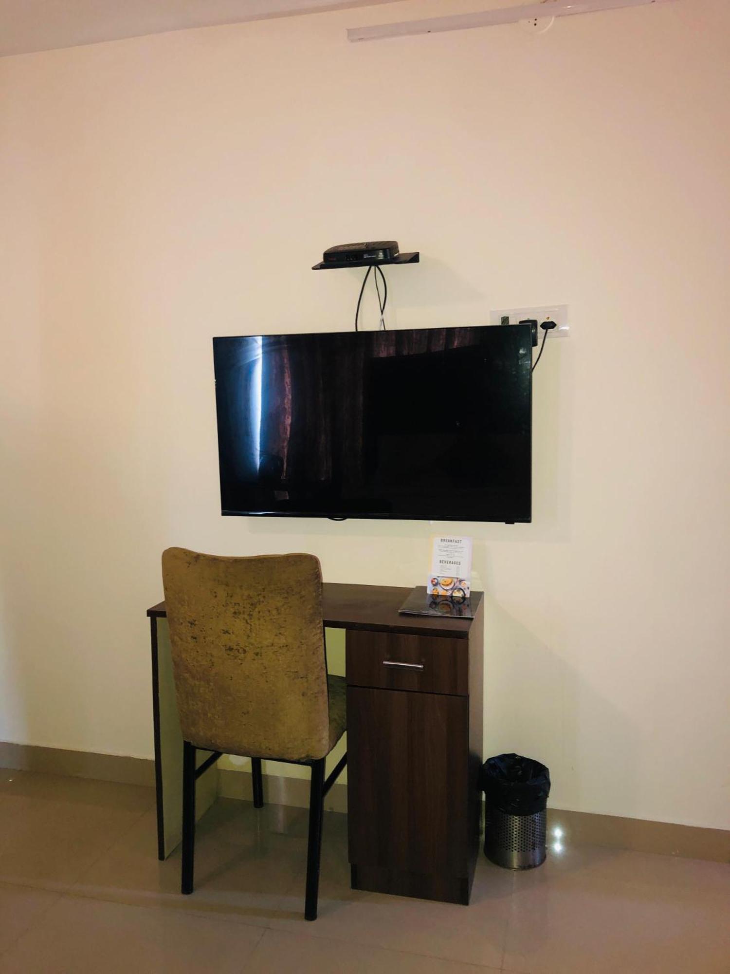 העיר בנגלור Astra Hotels & Suites - Hsr Layout Sector 1, Near Ecospace Bellandur מראה חיצוני תמונה