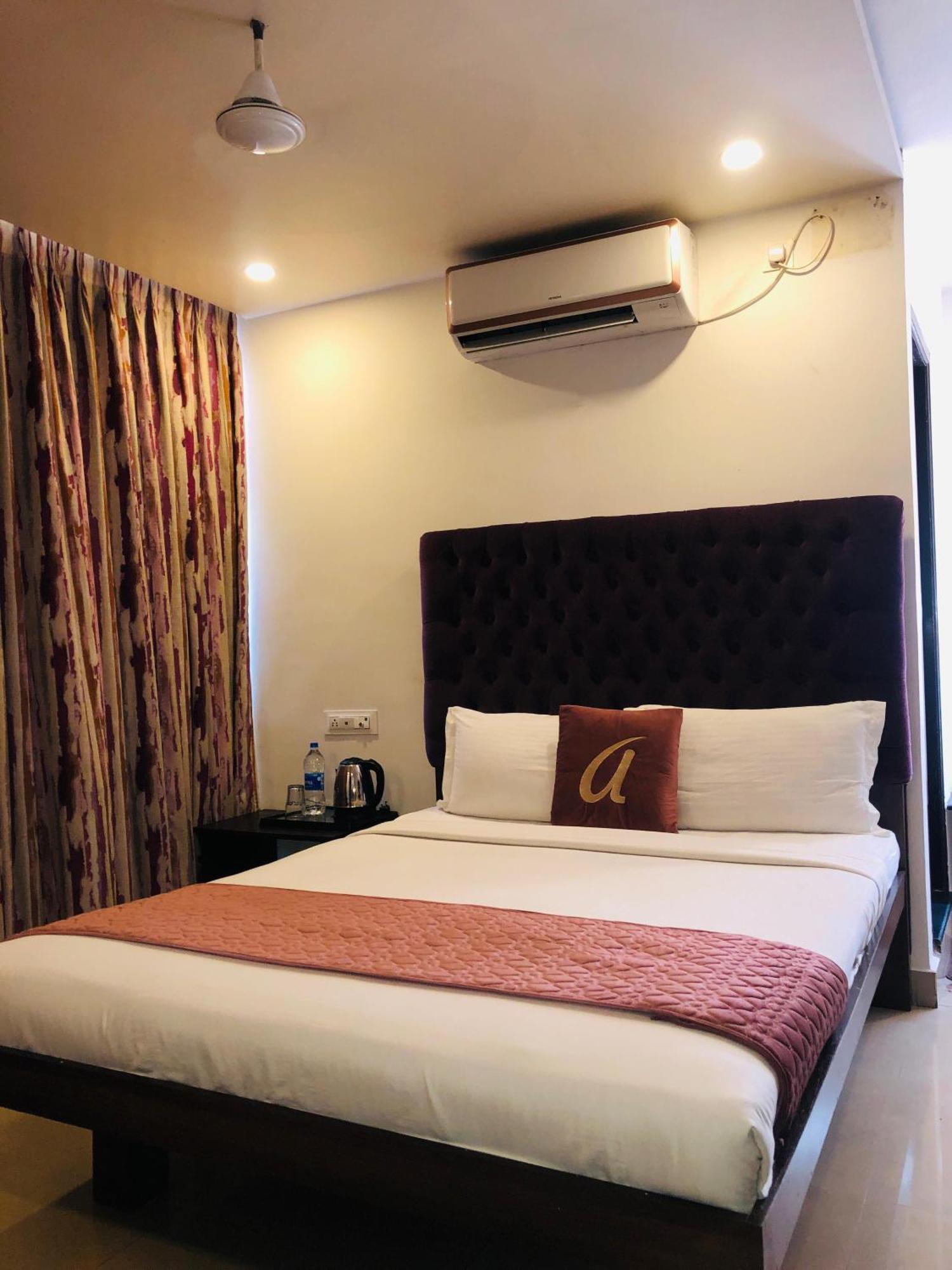 העיר בנגלור Astra Hotels & Suites - Hsr Layout Sector 1, Near Ecospace Bellandur מראה חיצוני תמונה